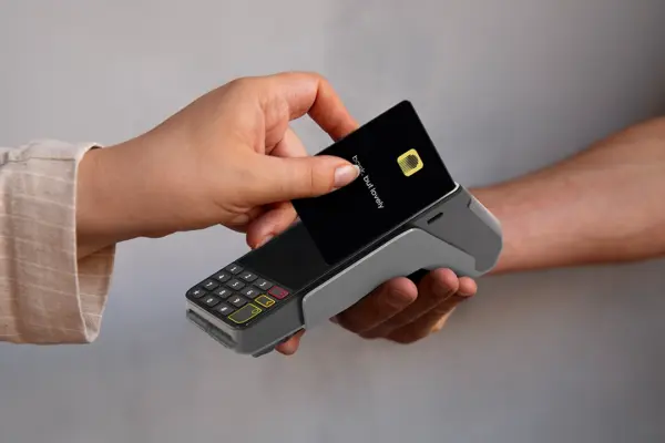 سقف کارت کشیدن در کارتخوان